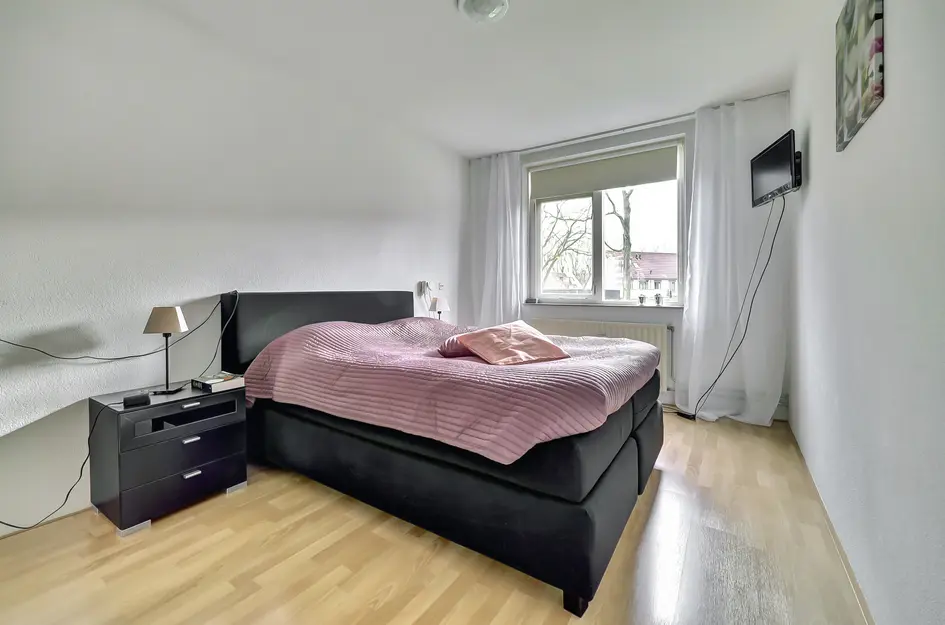 Johanna Naber-erf 168