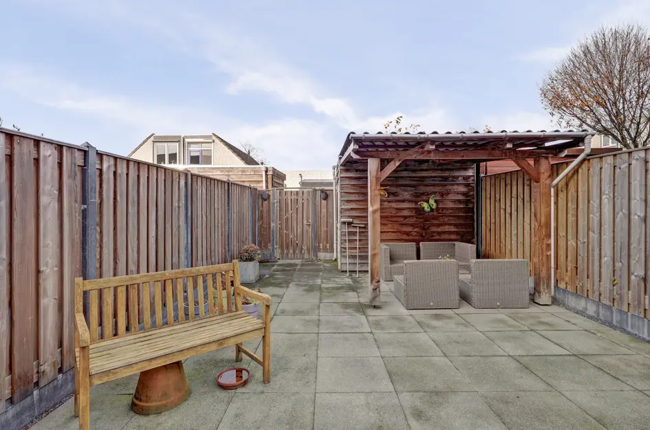 Johanna Naber-erf 168