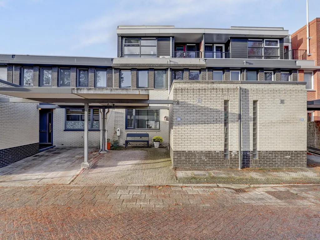 Iroko 194, DORDRECHT