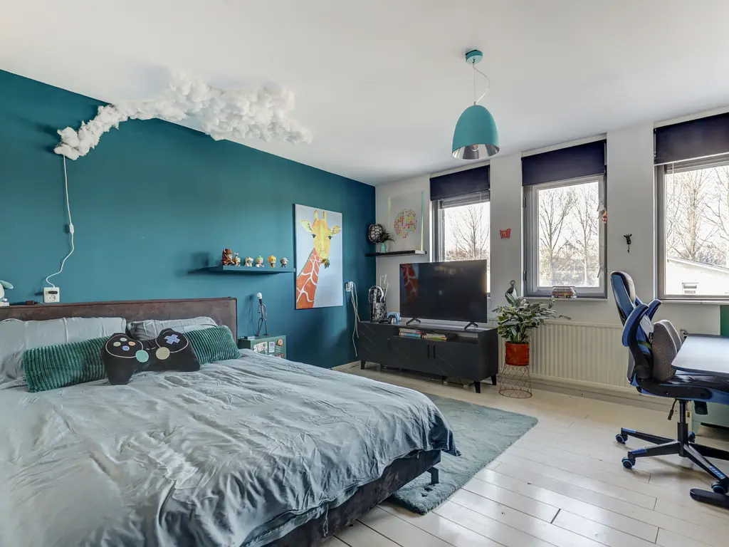 Iroko 194, DORDRECHT