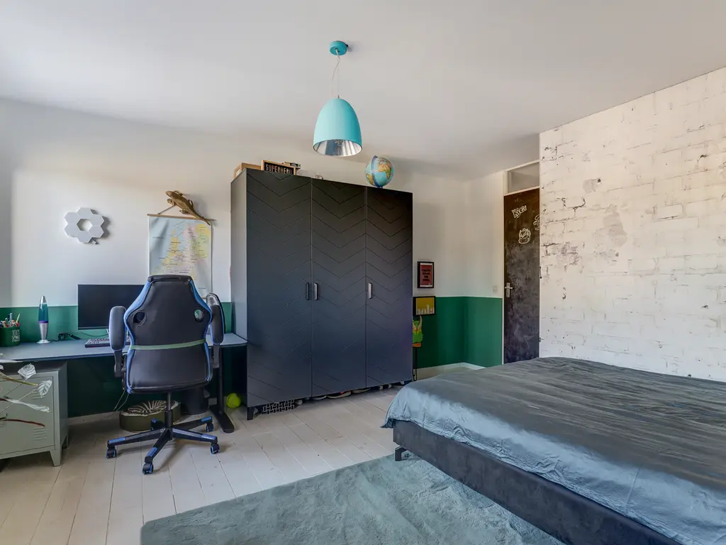 Iroko 194, DORDRECHT