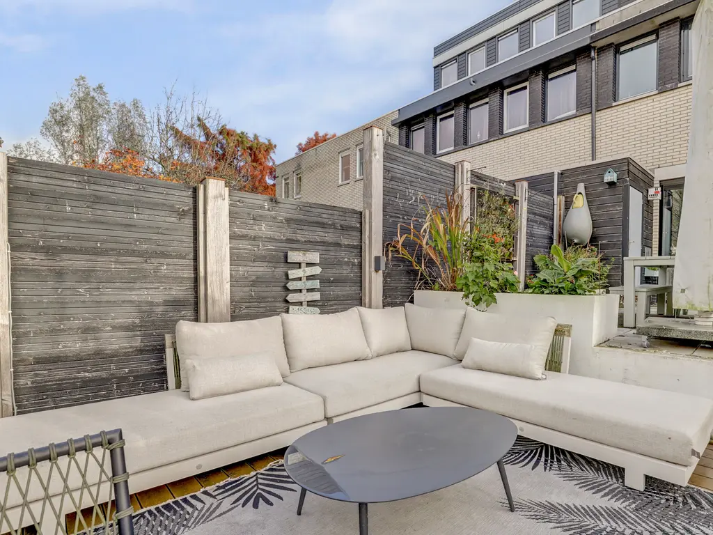 Iroko 194, DORDRECHT