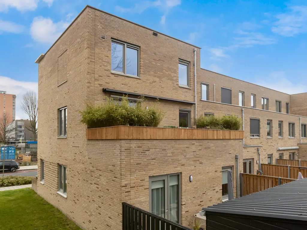 Van Kinsbergenstraat 12, DORDRECHT