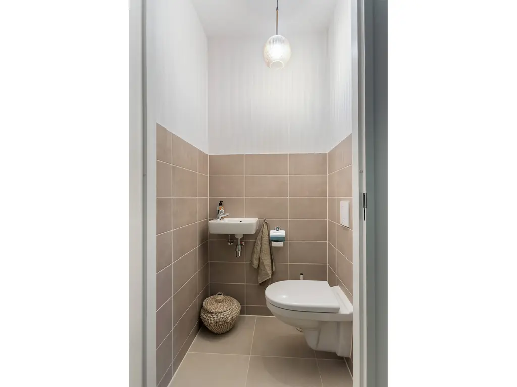 Van Kinsbergenstraat 12, DORDRECHT