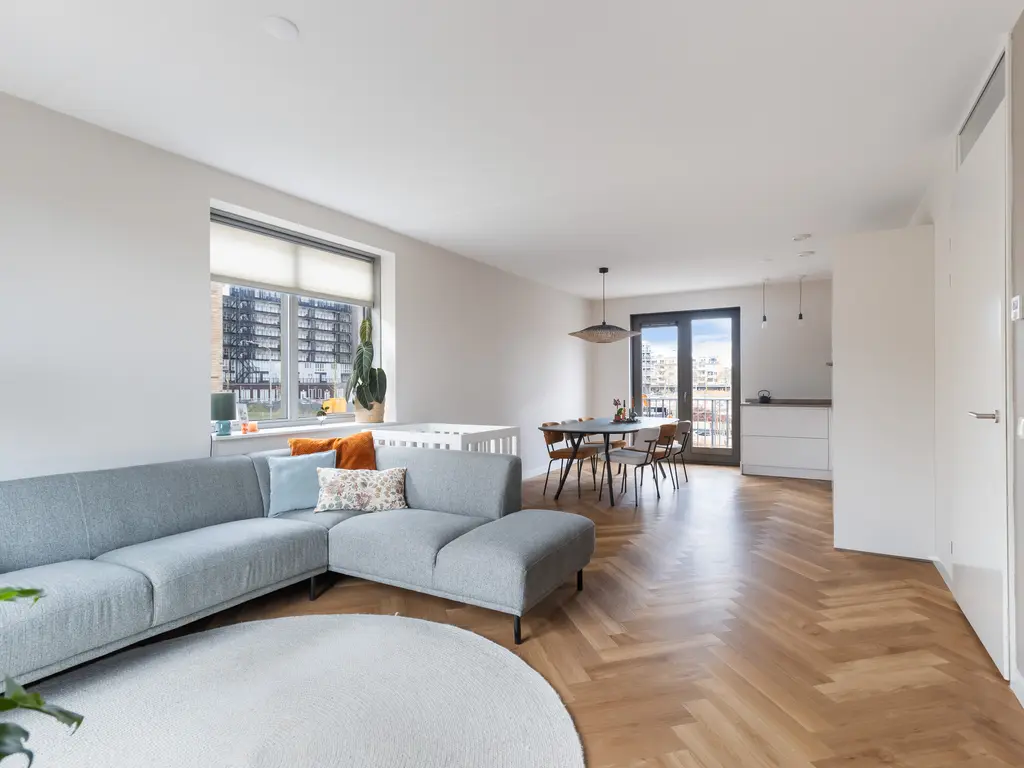 Van Kinsbergenstraat 12, DORDRECHT