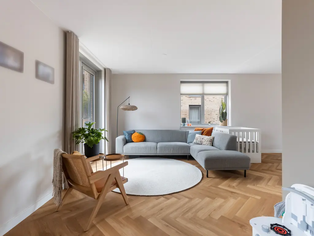 Van Kinsbergenstraat 12, DORDRECHT