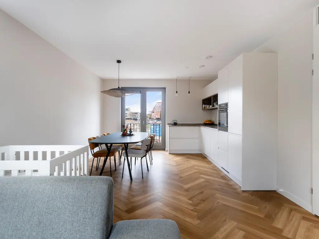 Van Kinsbergenstraat 12, DORDRECHT