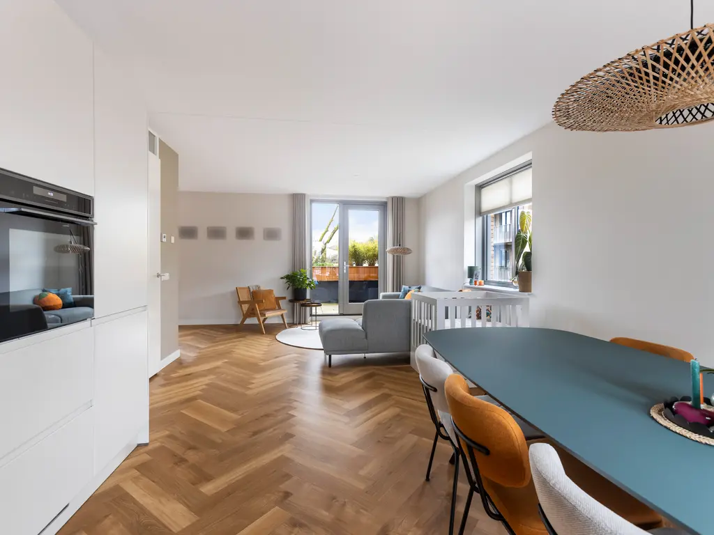 Van Kinsbergenstraat 12, DORDRECHT