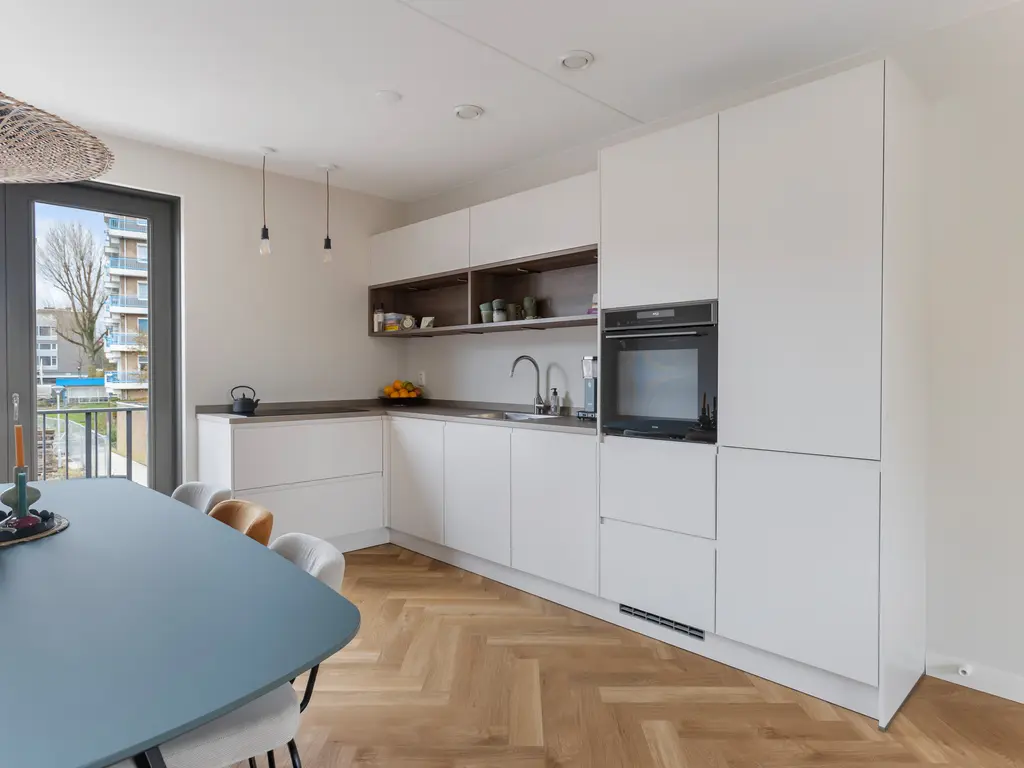 Van Kinsbergenstraat 12, DORDRECHT