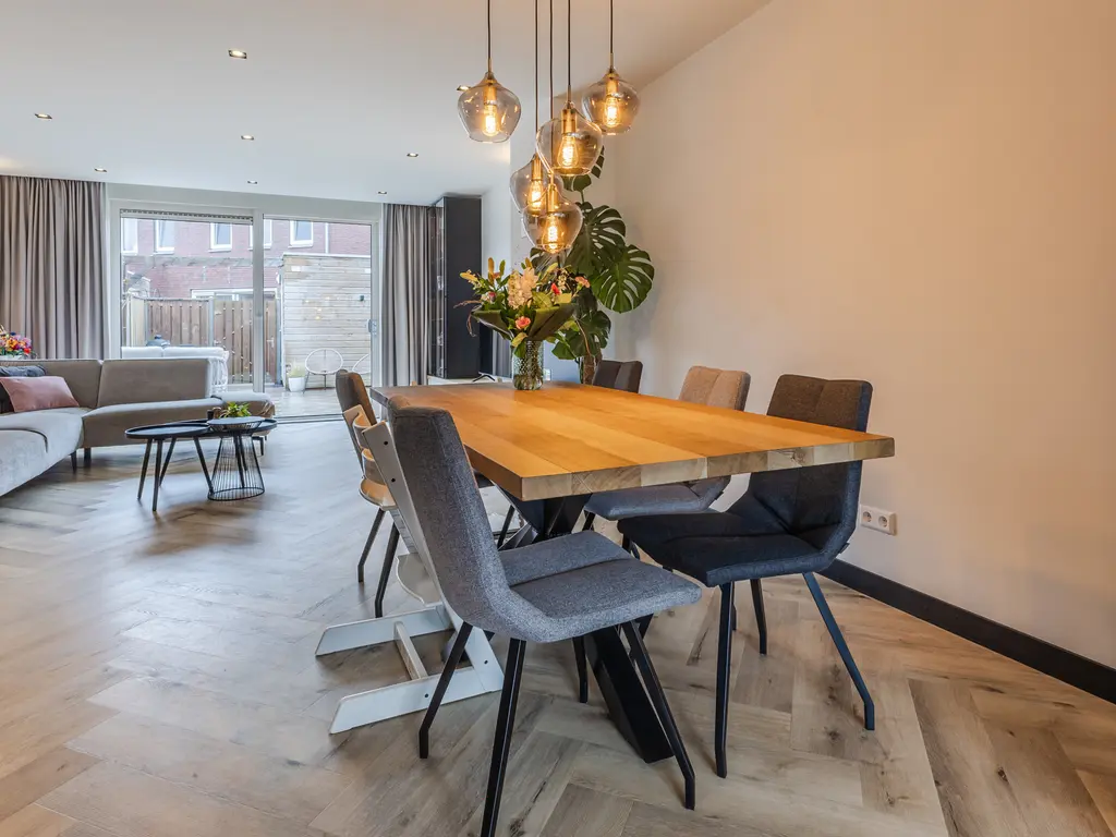 Rondo 358, SLIEDRECHT