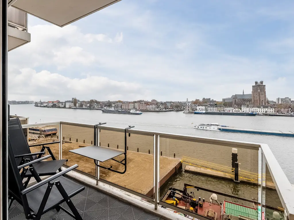 Maasplein 30, ZWIJNDRECHT