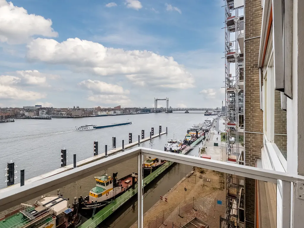 Maasplein 30, ZWIJNDRECHT