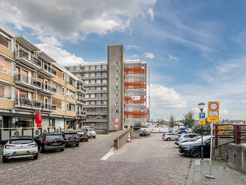 Maasplein 30, ZWIJNDRECHT
