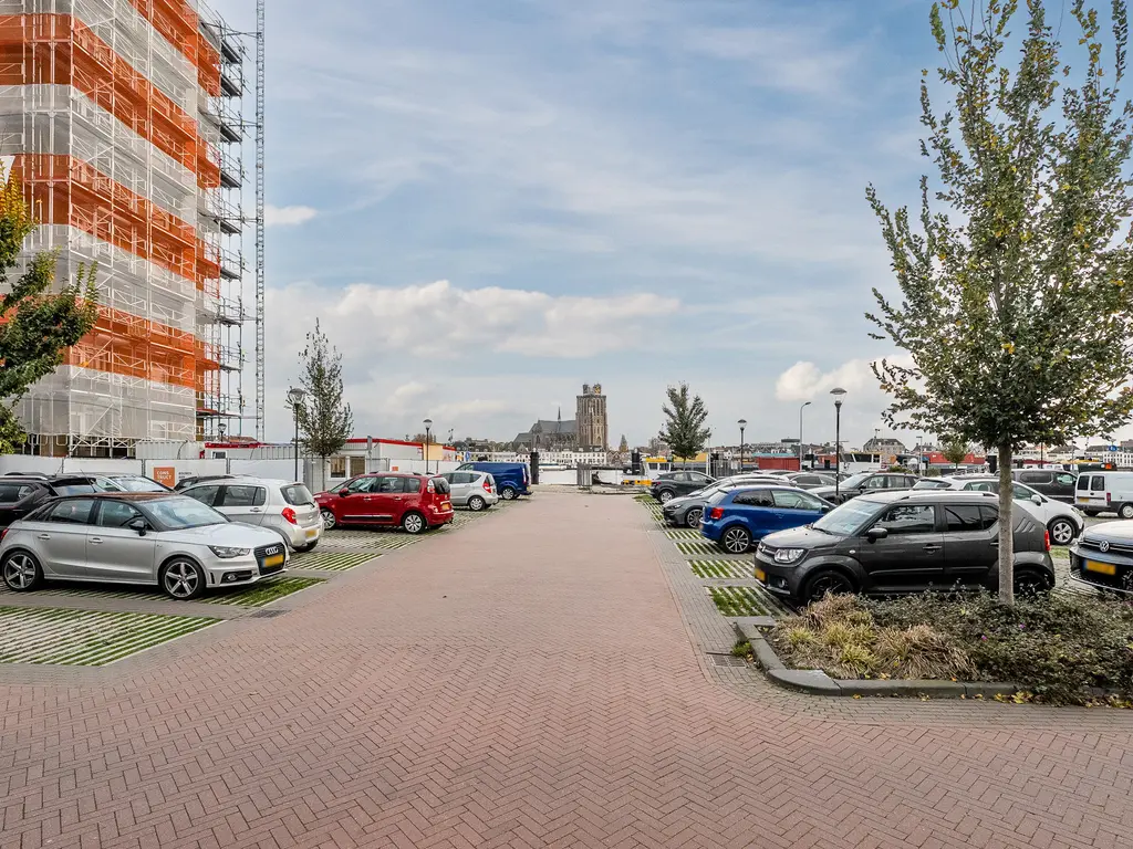 Maasplein 30, ZWIJNDRECHT