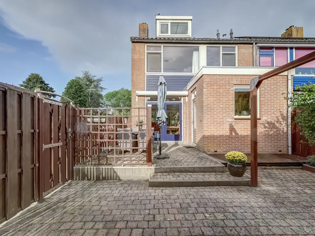 Vijverlaan 142, DORDRECHT