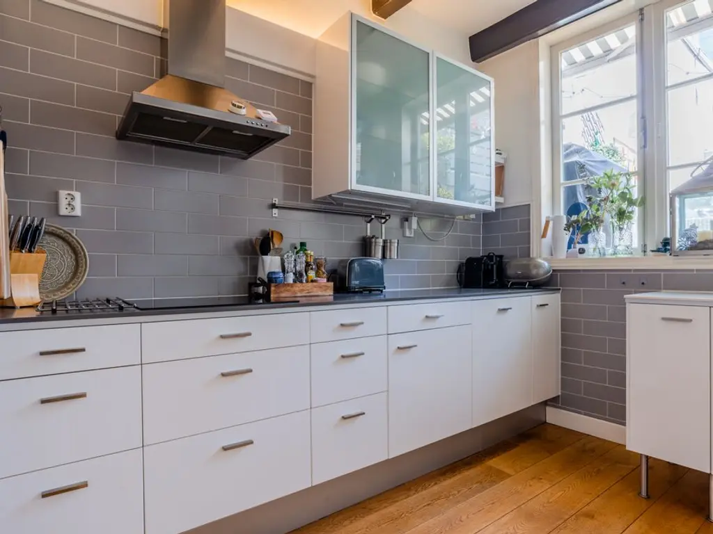 Taankade 28, DORDRECHT