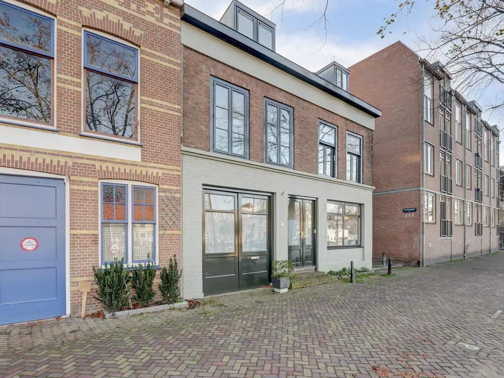 Taankade 28, DORDRECHT