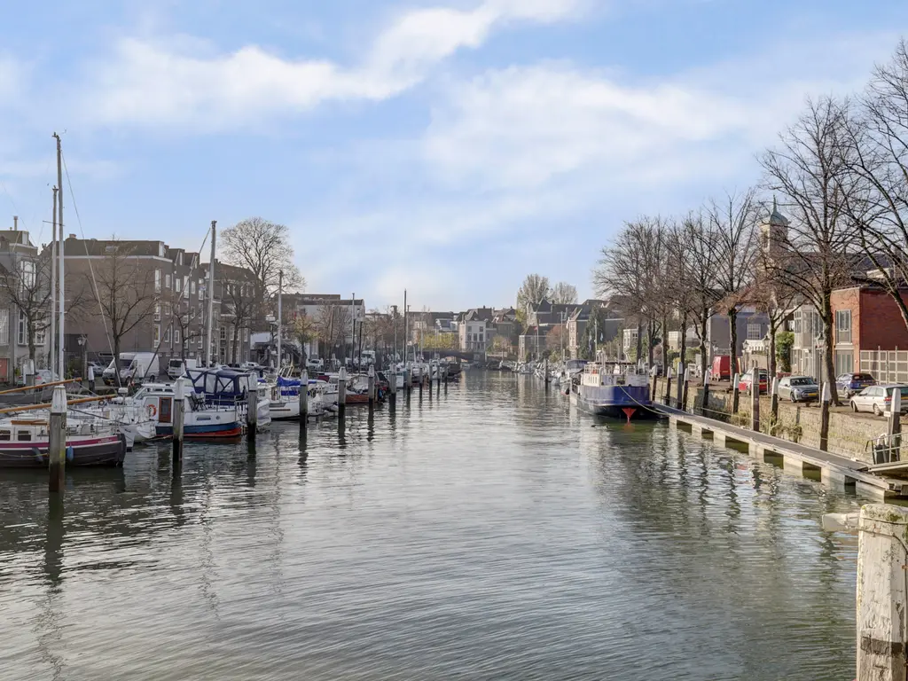 Taankade 28, DORDRECHT