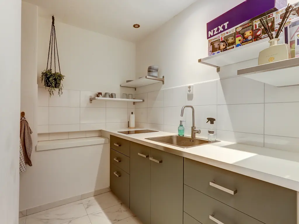 Taankade 28, DORDRECHT