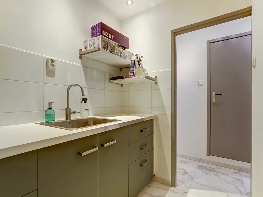 Taankade 28, DORDRECHT