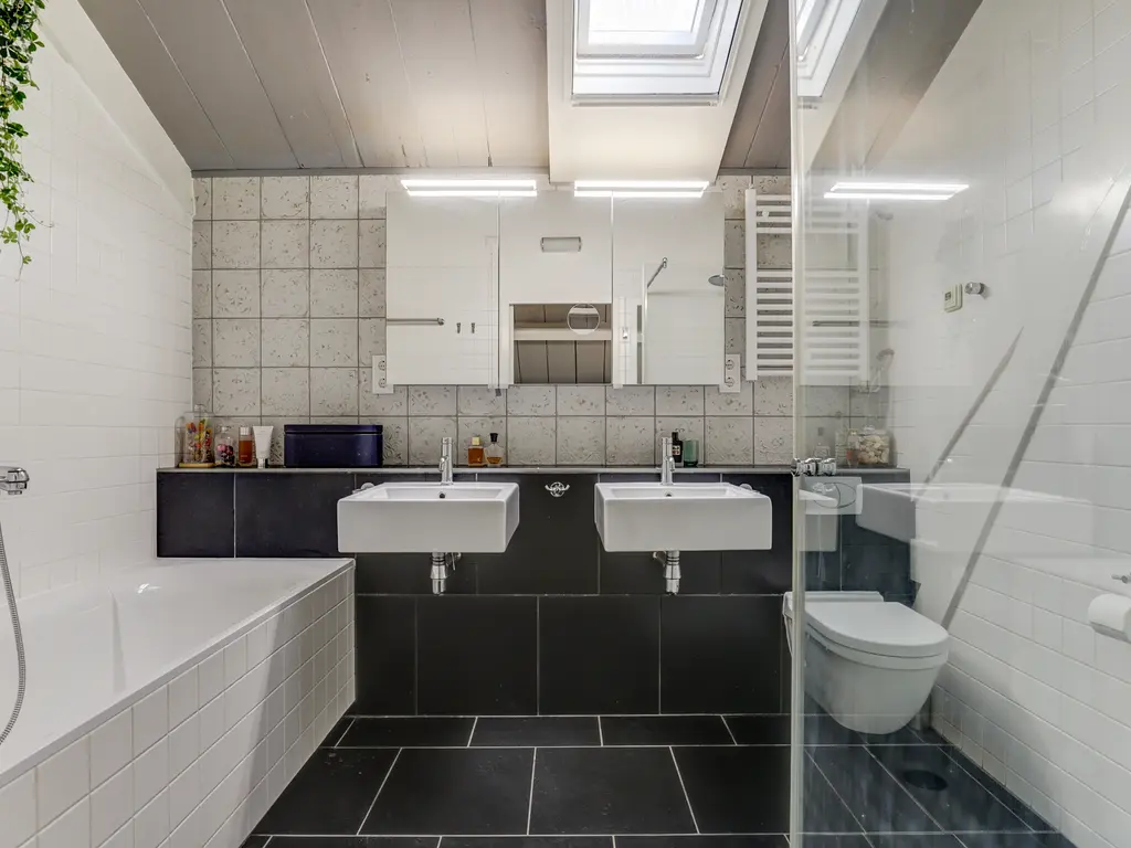 Taankade 28, DORDRECHT