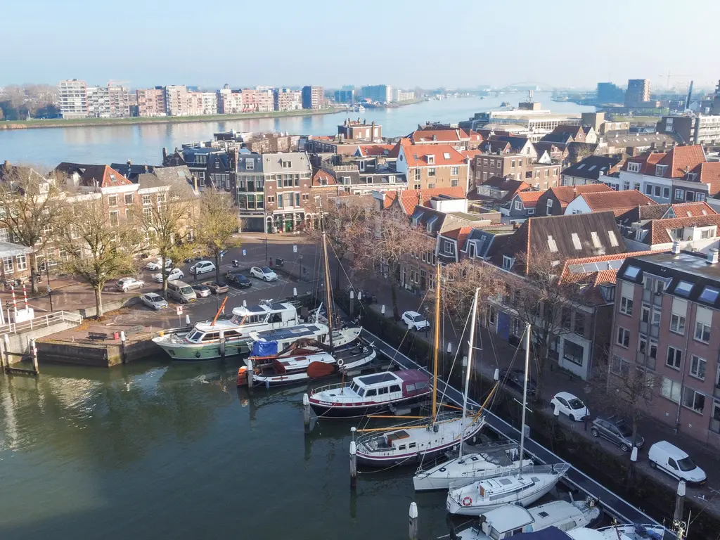 Taankade 28, DORDRECHT