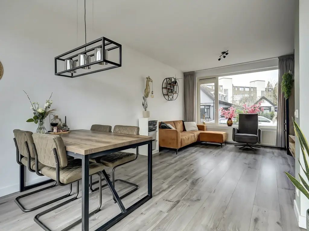 Lindelaan 137, ZWIJNDRECHT