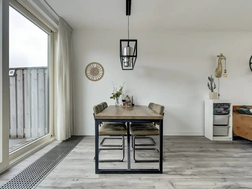 Lindelaan 137, ZWIJNDRECHT