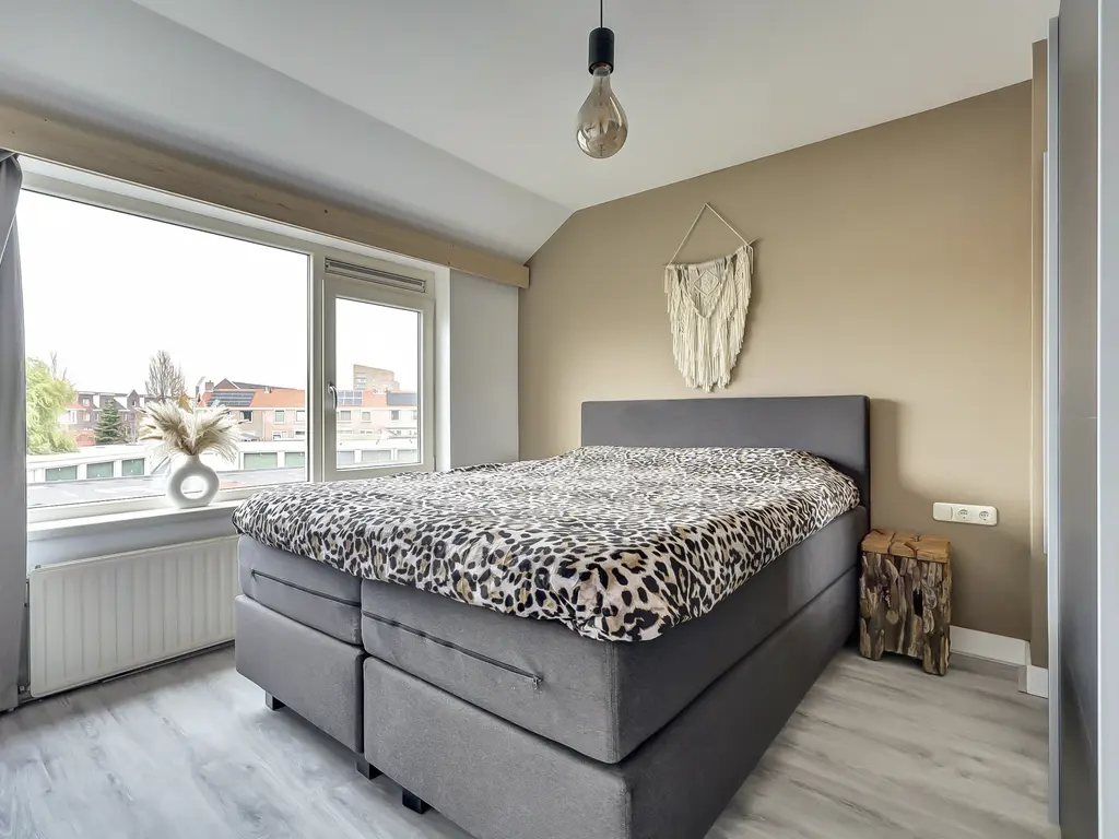 Lindelaan 137, ZWIJNDRECHT