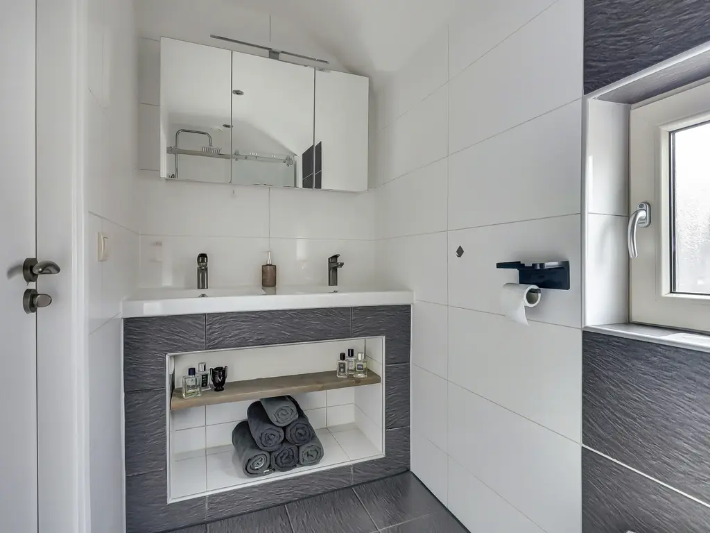 Lindelaan 137, ZWIJNDRECHT