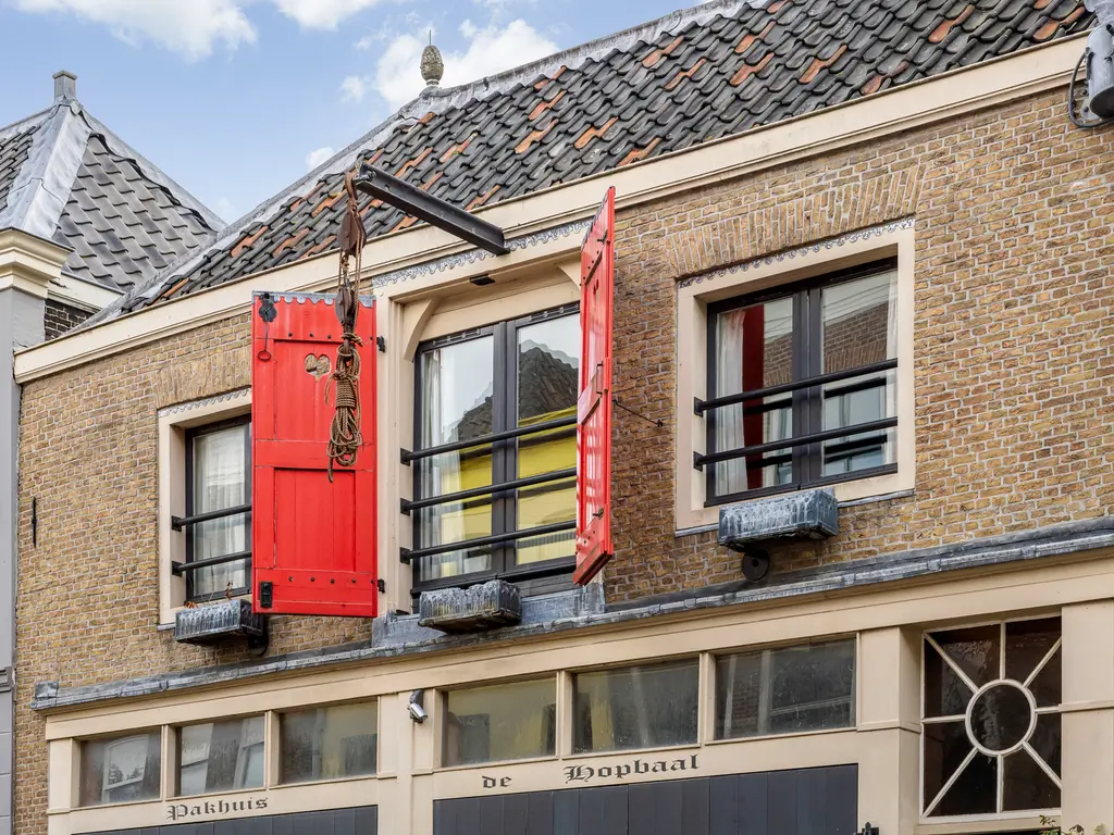 Varkenmarkt 104, DORDRECHT