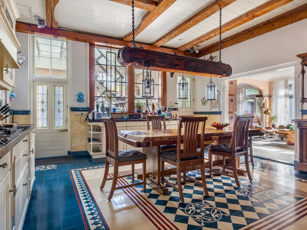 Varkenmarkt 104, DORDRECHT