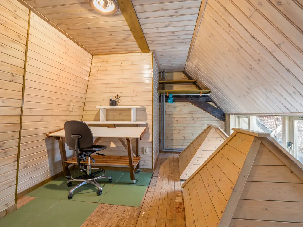 Varkenmarkt 104, DORDRECHT