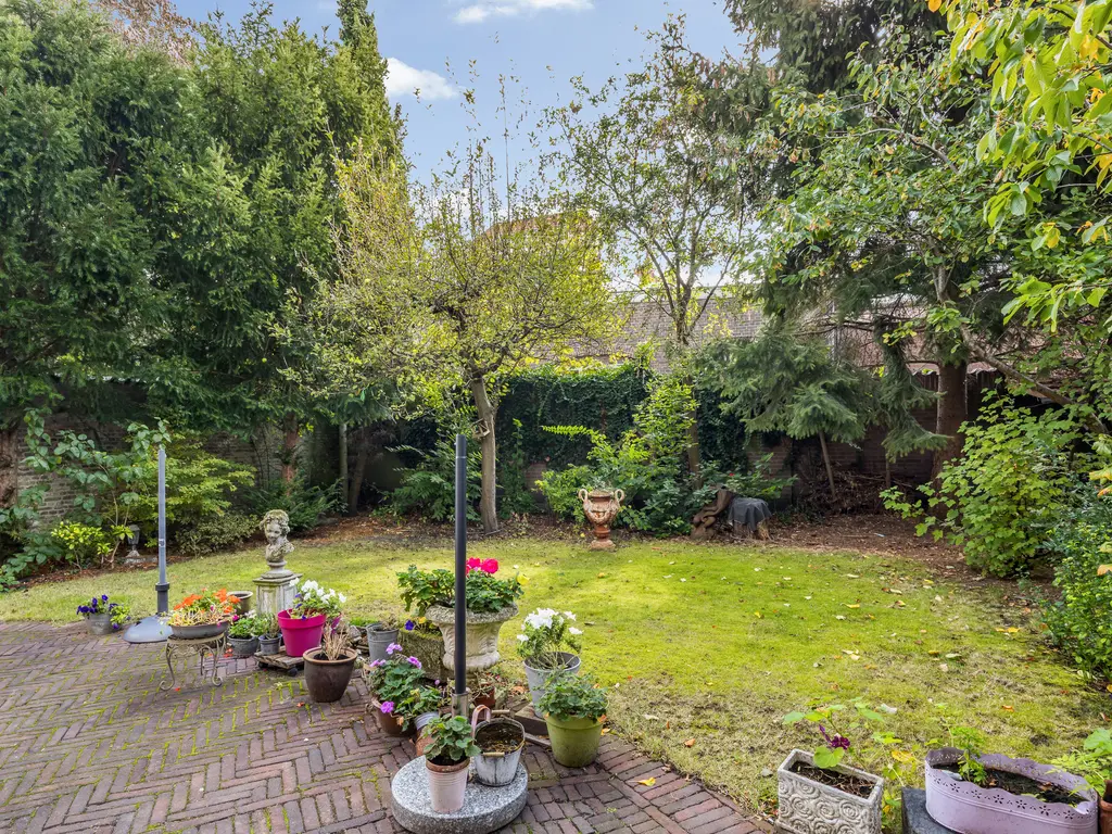 Varkenmarkt 104, DORDRECHT