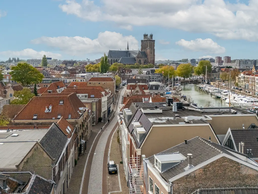Varkenmarkt 104, DORDRECHT