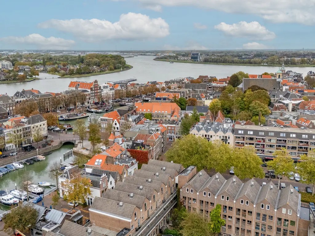 Varkenmarkt 104, DORDRECHT