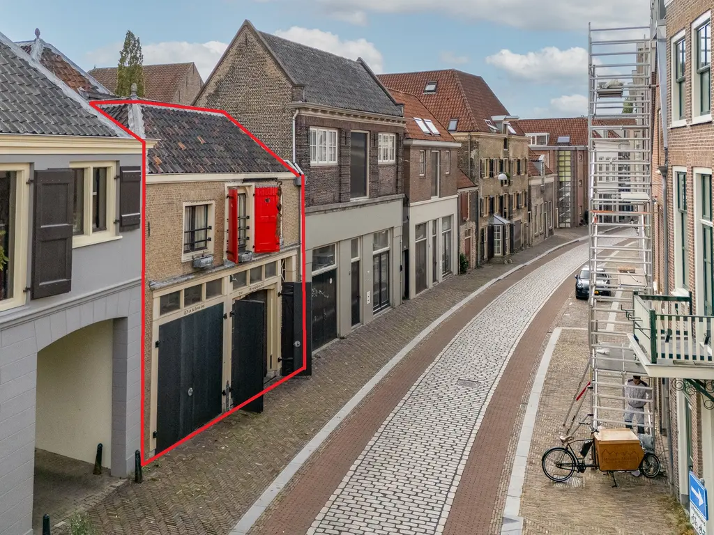 Varkenmarkt 104, DORDRECHT