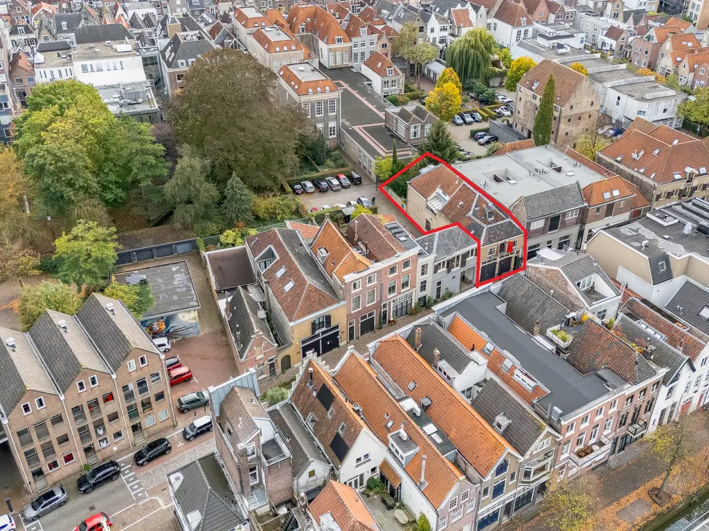 Varkenmarkt 104, DORDRECHT