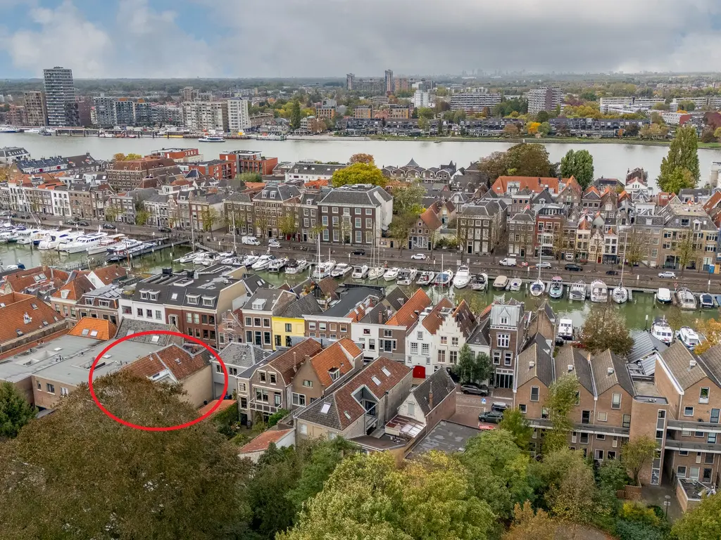 Varkenmarkt 104, DORDRECHT