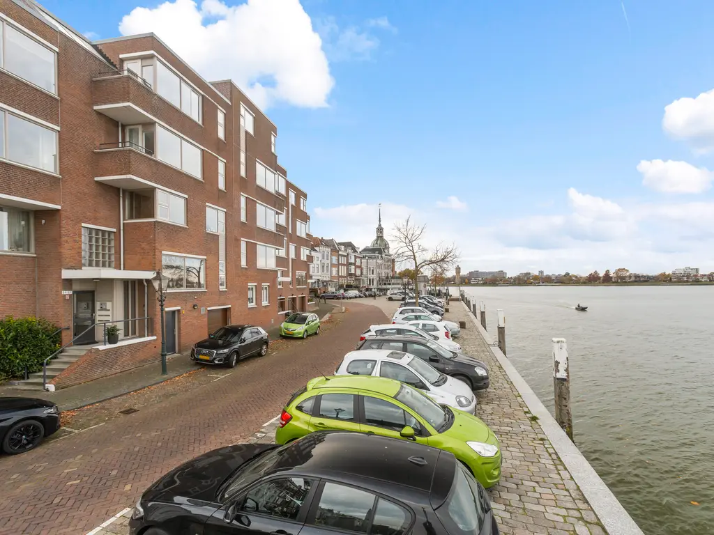 Merwekade 93, DORDRECHT