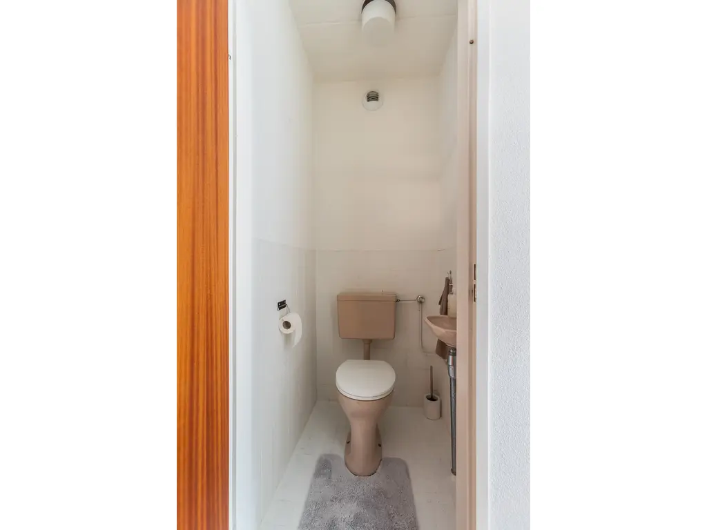 Merwekade 93, DORDRECHT