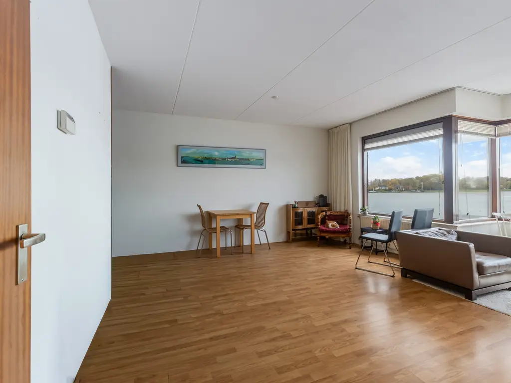 Merwekade 93, DORDRECHT