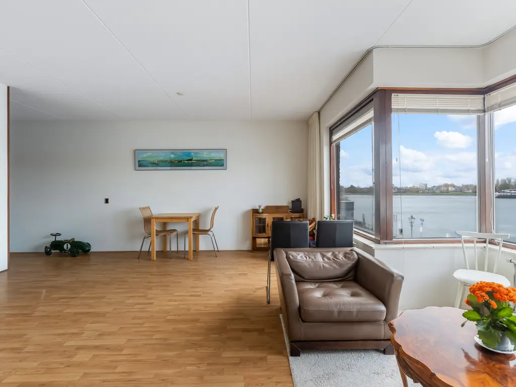 Merwekade 93, DORDRECHT