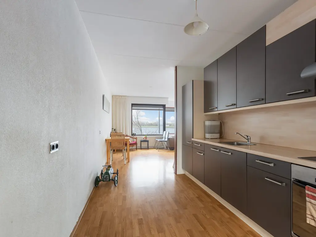 Merwekade 93, DORDRECHT