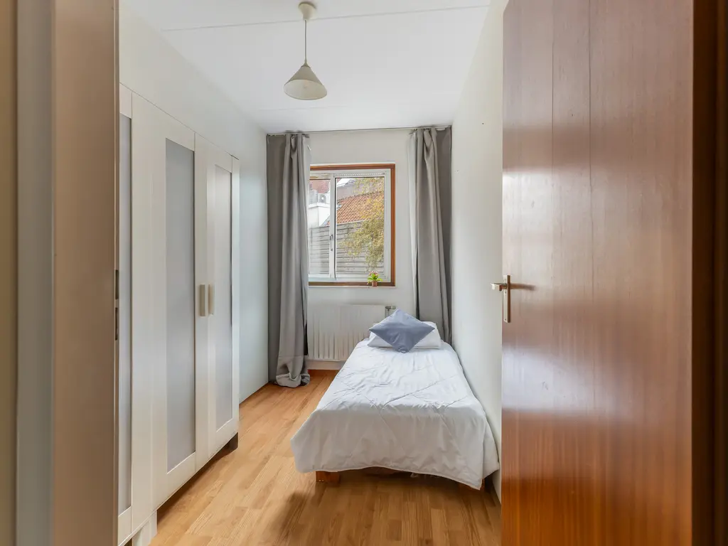 Merwekade 93, DORDRECHT