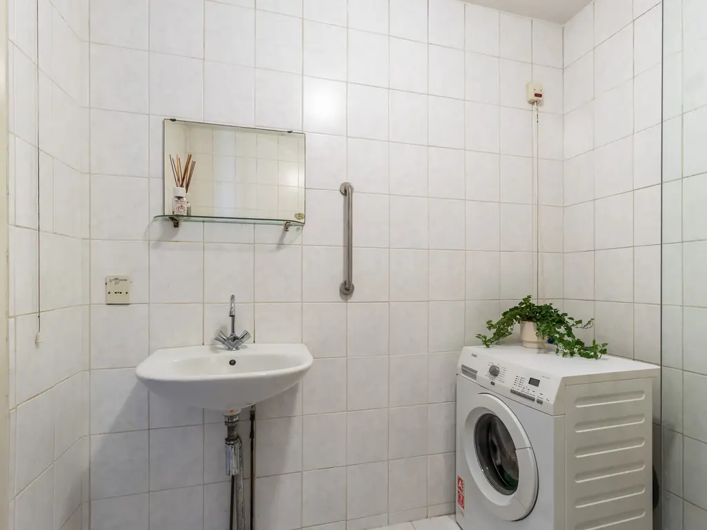 Merwekade 93, DORDRECHT