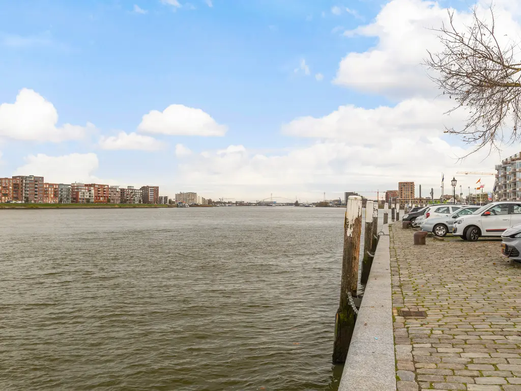 Merwekade 93, DORDRECHT