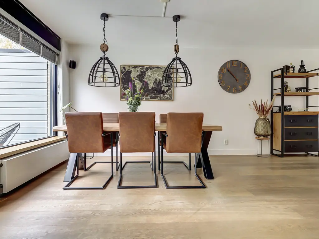 Branco 19, DORDRECHT