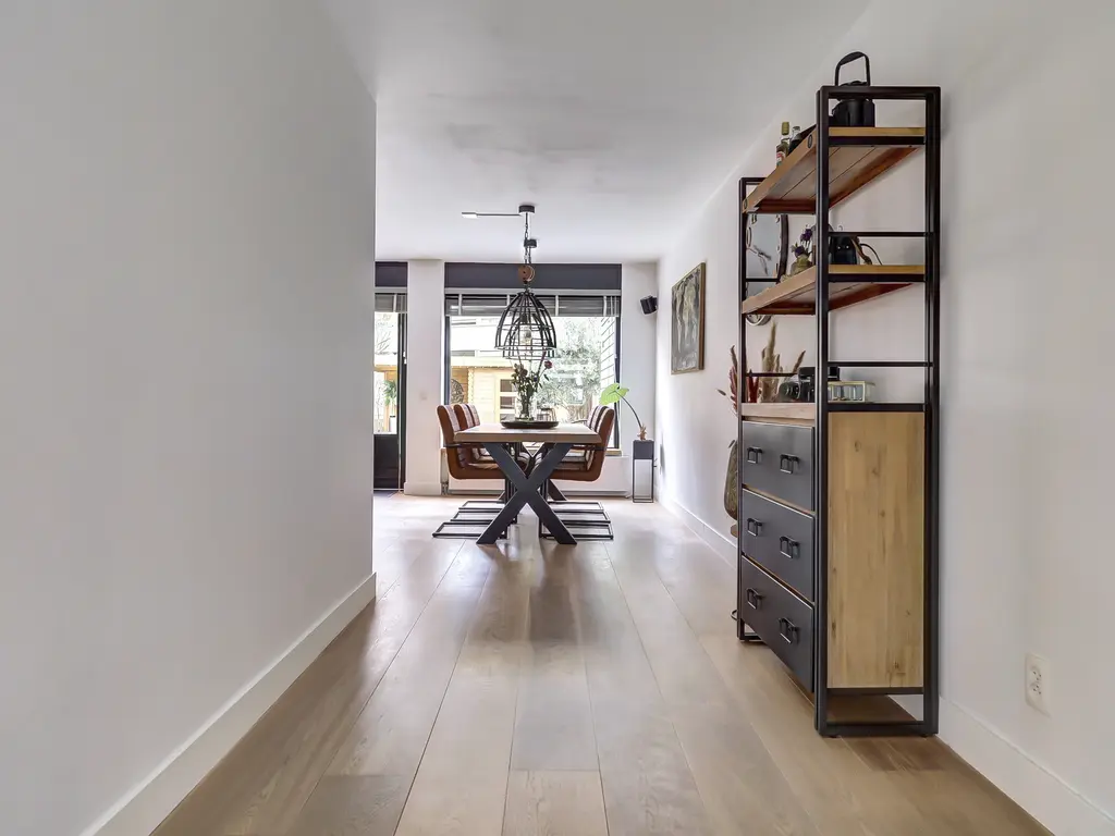 Branco 19, DORDRECHT