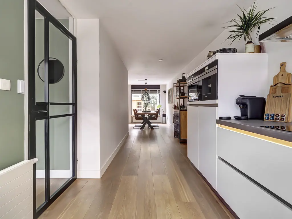 Branco 19, DORDRECHT